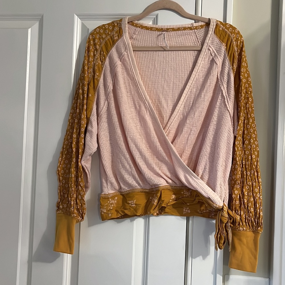 Free people wrap top - Picture 4 of 8